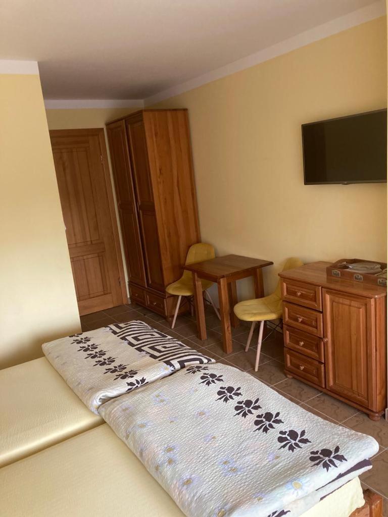 Pod Delfinem Rewal Apartment Exterior foto
